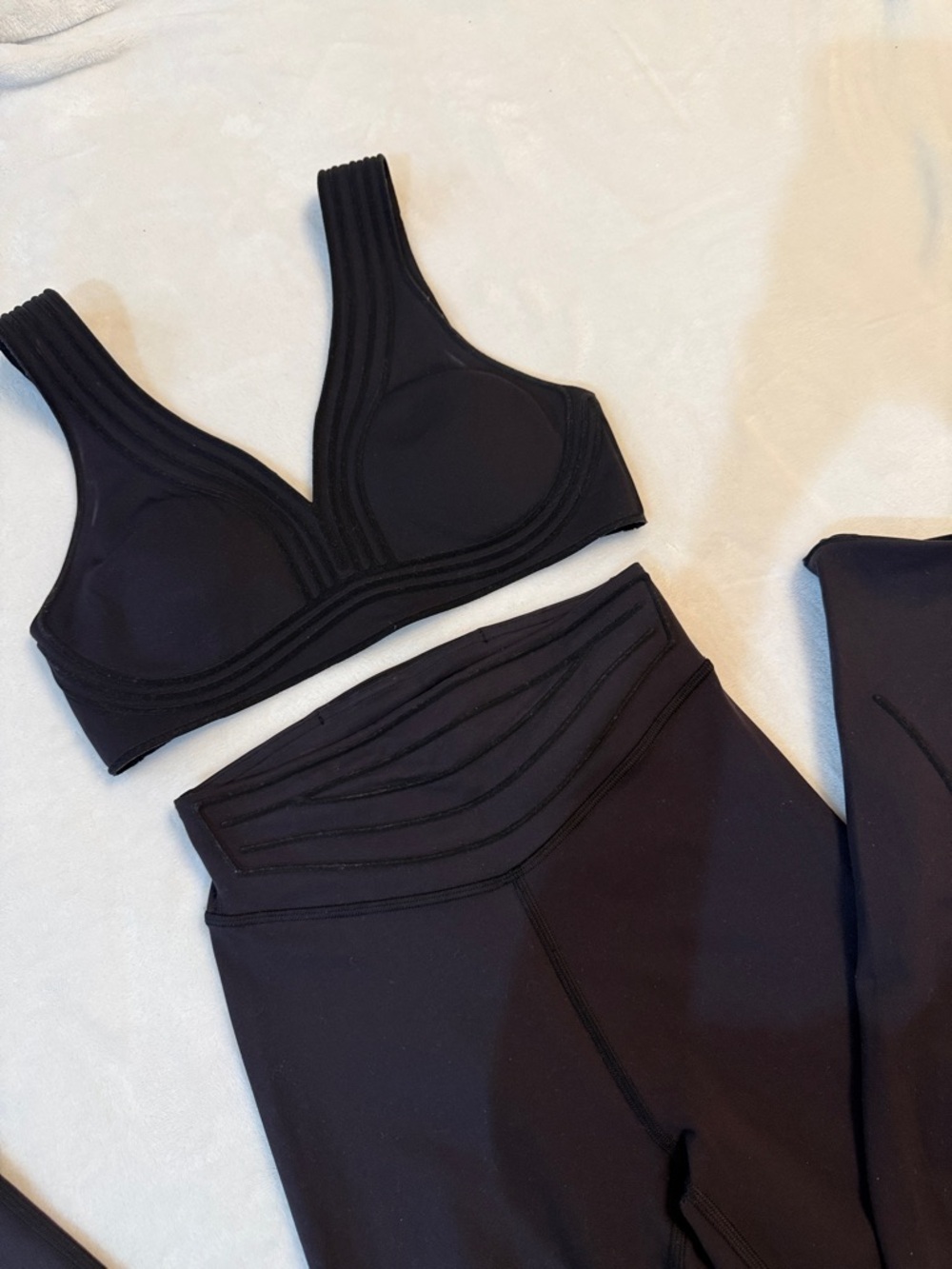 Lululemon Get In Line Set Black - Picture 3 of 5